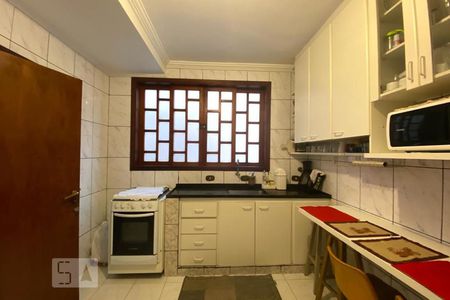 Casa à venda com 143m², 4 quartos e 3 vagasCozinha