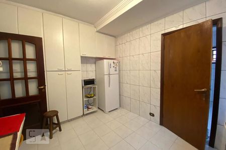 Casa à venda com 143m², 4 quartos e 3 vagasCozinha