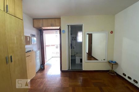 Casa à venda com 143m², 4 quartos e 3 vagasSuíte 1