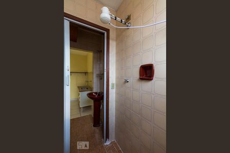 Banheiro Social de kitnet/studio para alugar com 1 quarto, 25m² em Vila Mascote, São Paulo