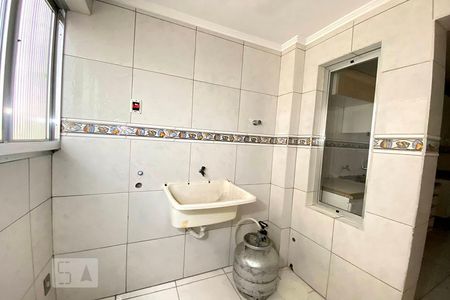 Apartamento à venda com 63m², 2 quartos e sem vaga Apartamento à venda com 63m², 2 quartos e sem vagaÁrea de Serviço