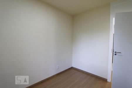 Quarto 1 de apartamento à venda com 3 quartos, 55m² em Taquara, Rio de Janeiro