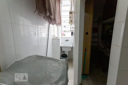 Apartamento à venda com 75m², 2 quartos e sem vagaÁrea de Serviço