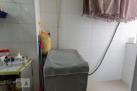 Apartamento à venda com 75m², 2 quartos e sem vagaÁrea de Serviço