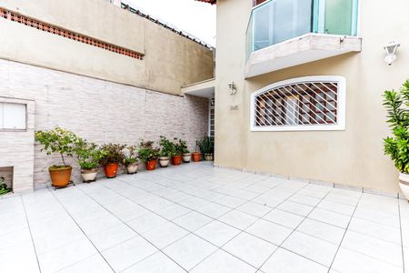 Casa à venda com 106m², 4 quartos e 2 vagasGaragem