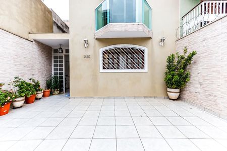 Casa à venda com 106m², 4 quartos e 2 vagasGaragem