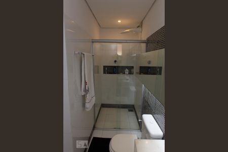 Apartamento à venda com 389m², 4 quartos e 4 vagasBanheiro da Suíte 1