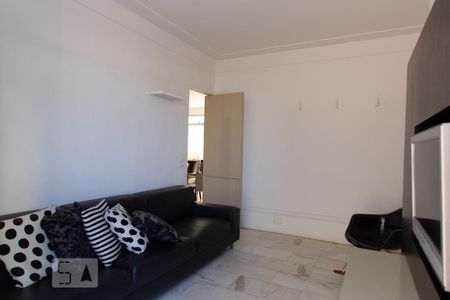 Apartamento à venda com 389m², 4 quartos e 4 vagasSala de TV