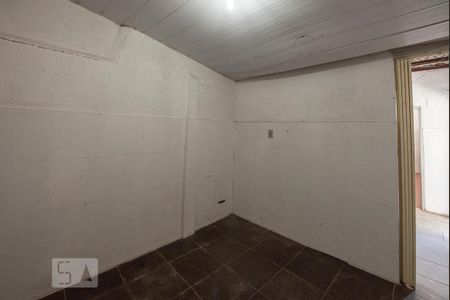 Casa à venda com 80m², 1 quarto e sem vagaQuarto de serviço