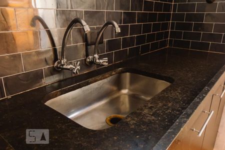 Cozinha Pia de casa à venda com 3 quartos, 190m² em Santana, São Paulo