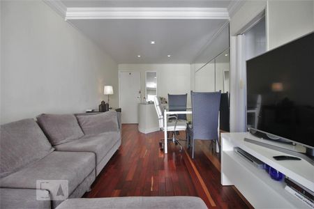 Sala de apartamento para alugar com 2 quartos, 89m² em Vila Andrade, São Paulo