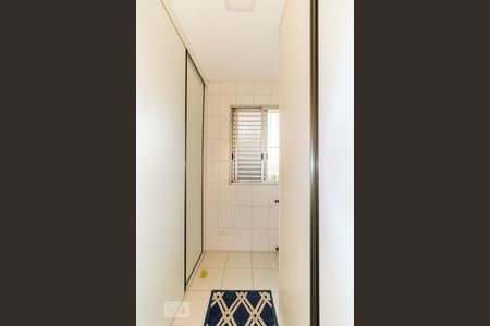 Apartamento à venda com 420m², 3 quartos e 2 vagas Apartamento à venda com 420m², 3 quartos e 2 vagasQuarto de Serviço