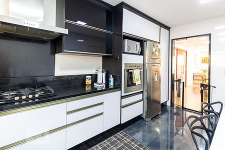 Apartamento à venda com 420m², 3 quartos e 2 vagas Apartamento à venda com 420m², 3 quartos e 2 vagasCozinha