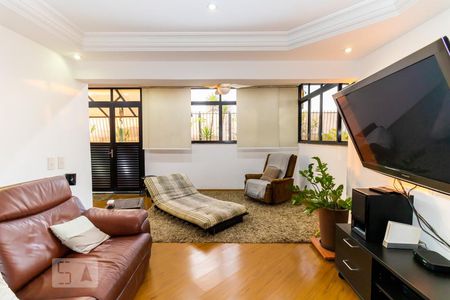 Apartamento à venda com 420m², 3 quartos e 2 vagas Apartamento à venda com 420m², 3 quartos e 2 vagasSala de Leitura e Vídeo