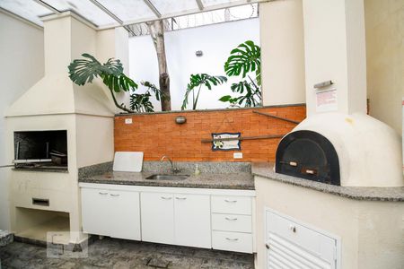 Apartamento à venda com 79m², 2 quartos e 2 vagas Apartamento à venda com 79m², 2 quartos e 2 vagasChurrasqueira