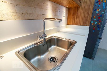 Apartamento à venda com 79m², 2 quartos e 2 vagas Apartamento à venda com 79m², 2 quartos e 2 vagasPia