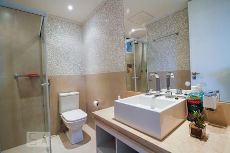 Apartamento à venda com 79m², 2 quartos e 2 vagas Apartamento à venda com 79m², 2 quartos e 2 vagasBanheiro Social