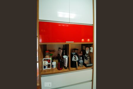 Apartamento à venda com 79m², 2 quartos e 2 vagas Apartamento à venda com 79m², 2 quartos e 2 vagasCozinha