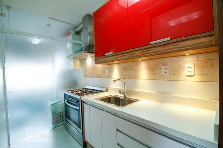 Apartamento à venda com 79m², 2 quartos e 2 vagas Apartamento à venda com 79m², 2 quartos e 2 vagasCozinha