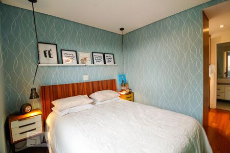 Apartamento à venda com 79m², 2 quartos e 2 vagas Apartamento à venda com 79m², 2 quartos e 2 vagasSuíte