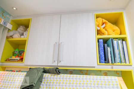 Casa à venda com 13984m², 3 quartos e 2 vagas Casa à venda com 13984m², 3 quartos e 2 vagasQuarto 2