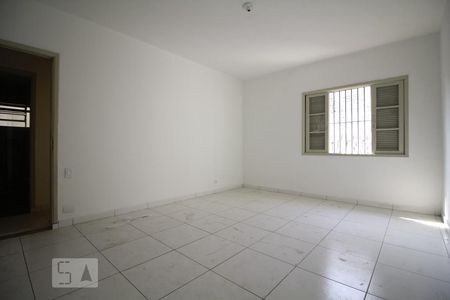 Dormitório 1 de casa para alugar com 2 quartos, 125m² em Vila Natalia, São Paulo