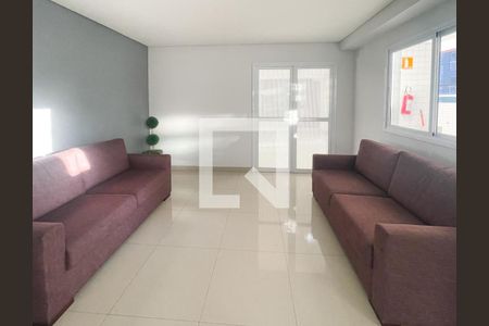 Apartamento à venda com 214m², 4 quartos e 4 vagas Apartamento à venda com 214m², 4 quartos e 4 vagasÁrea comum - Hall