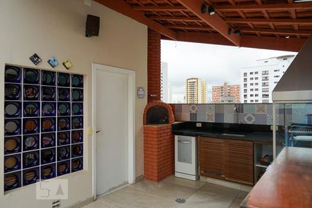 Apartamento à venda com 240m², 4 quartos e 2 vagasÁrea Externa