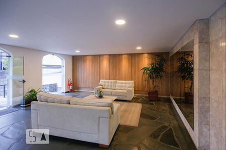 Apartamento à venda com 240m², 4 quartos e 2 vagasHall