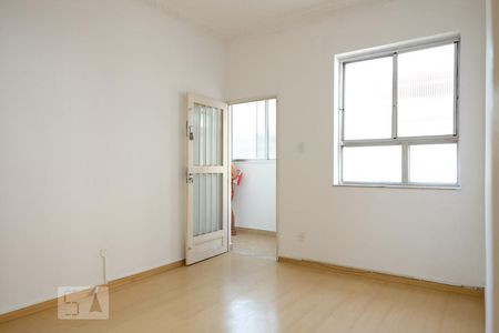 Sala de apartamento para alugar com 2 quartos, 60m² em Vila Isabel, Rio de Janeiro