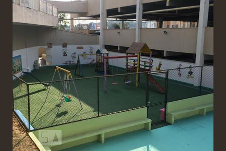 Apartamento à venda com 62m², 2 quartos e 1 vagaÁrea Comum - Playground