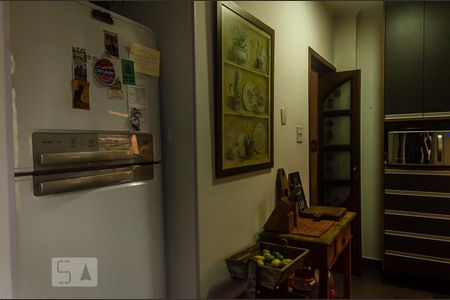 Apartamento à venda com 109m², 2 quartos e sem vaga Apartamento à venda com 109m², 2 quartos e sem vagaCozinha