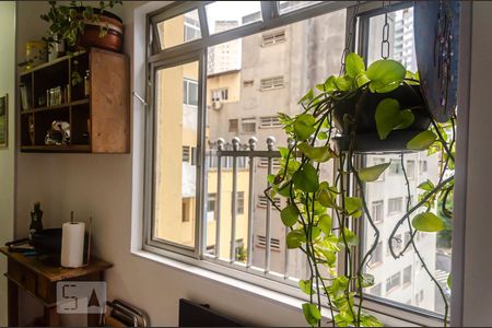 Apartamento à venda com 109m², 2 quartos e sem vaga Apartamento à venda com 109m², 2 quartos e sem vagaCozinha