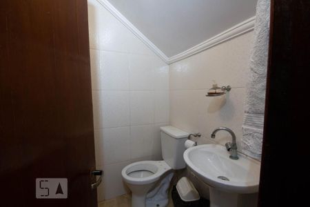 Casa à venda com 175m², 4 quartos e 3 vagas Casa à venda com 175m², 4 quartos e 3 vagasBanheiro de Serviço