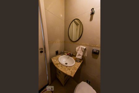 Apartamento à venda com 210m², 3 quartos e 2 vagasLavabo