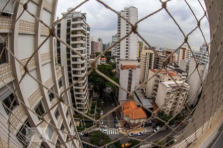 Apartamento à venda com 210m², 3 quartos e 2 vagasVista