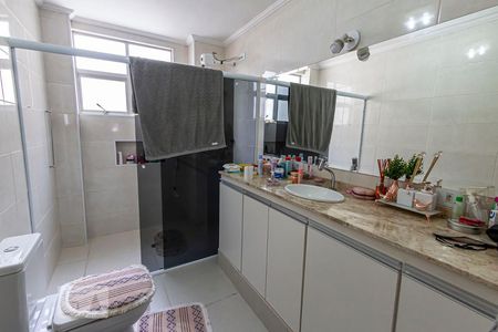 Apartamento à venda com 210m², 3 quartos e 2 vagasSuíte