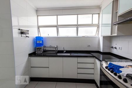 Apartamento à venda com 210m², 3 quartos e 2 vagasCozinha