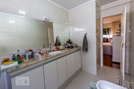 Apartamento à venda com 210m², 3 quartos e 2 vagasSuíte