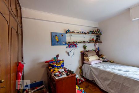 Apartamento à venda com 210m², 3 quartos e 2 vagasQuarto 3