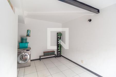 Casa à venda com 180m², 3 quartos e 1 vagaGaragem