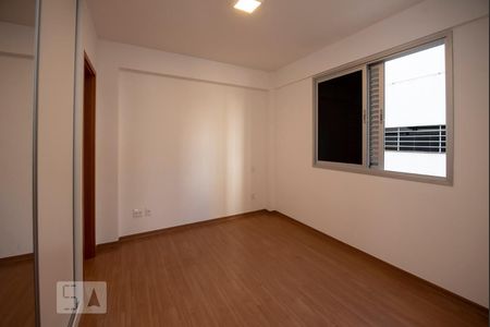 suíte de apartamento à venda com 2 quartos, 65m² em Coração de Jesus, Belo Horizonte