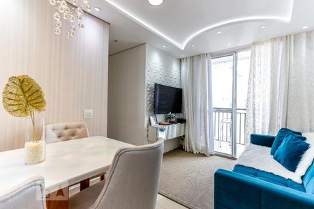 Sala de apartamento para alugar com 2 quartos, 49m² em Jardim Brasil (zona Norte), São Paulo