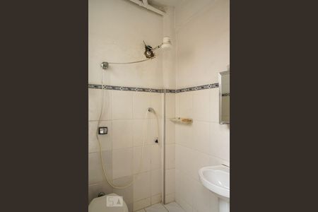 Casa à venda com 200m², 3 quartos e 2 vagas Casa à venda com 200m², 3 quartos e 2 vagasBanheiro 3