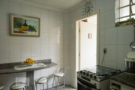 Casa à venda com 200m², 3 quartos e 2 vagas Casa à venda com 200m², 3 quartos e 2 vagasCozinha