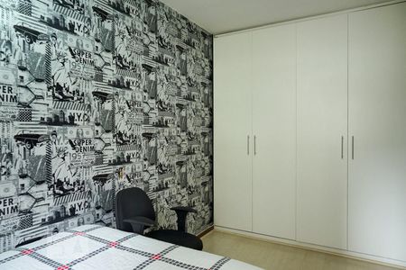 Casa à venda com 200m², 3 quartos e 2 vagas Casa à venda com 200m², 3 quartos e 2 vagasSuíte 2