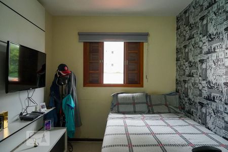 Casa à venda com 200m², 3 quartos e 2 vagas Casa à venda com 200m², 3 quartos e 2 vagasSuíte 2