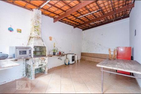 Casa para alugar com 300m², 4 quartos e 3 vagasÁrea Externa