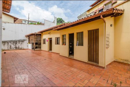 Casa para alugar com 300m², 4 quartos e 3 vagasÁrea Externa