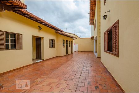 Casa para alugar com 300m², 4 quartos e 3 vagasÁrea Externa